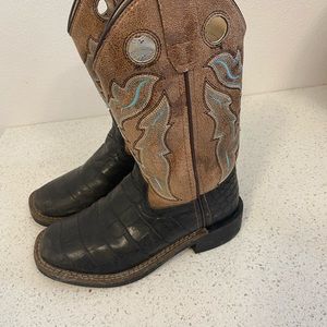 Kids cowboy boots